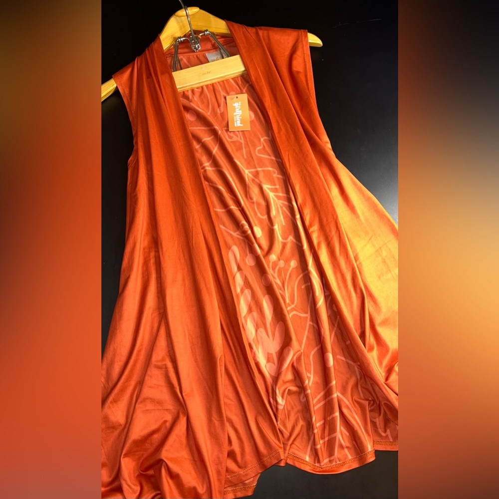 The Girlfriend from AARP Sleeveless Duster Vest Cardigan in Orange Size XS-M NWT